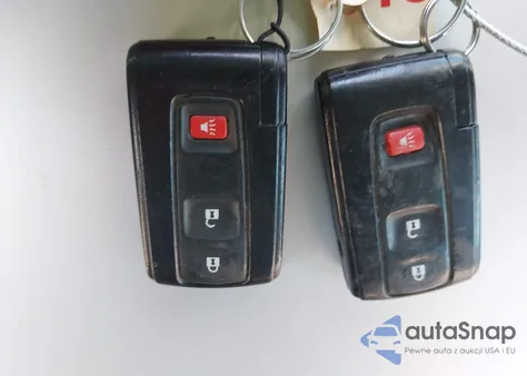 2007 Toyota Prius Touring from USA, damaged, VIN JTDKB20U577089759